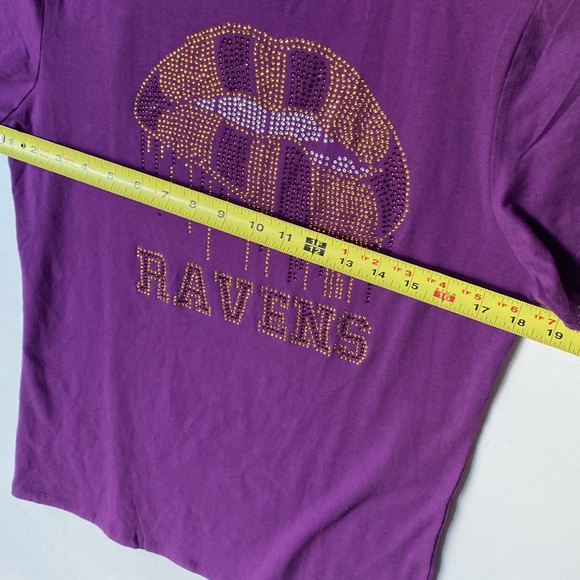 Hip Jeans Baltimore Ravens Purple Short Sleeve Tee with jeweled lips, Size 2XL - Picture 7 of 8